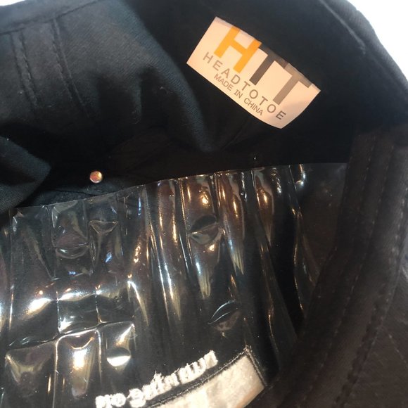 NWOT Running on Coffee & Dry Shampoo Black Baseball Cap Hat #F57 - Picture 3 of 3